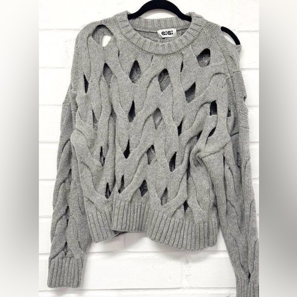 GIGI Cutout Sweater - Picture 2 of 5